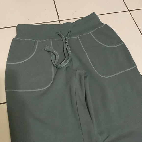 Sage Green track set - Picture 6 of 8